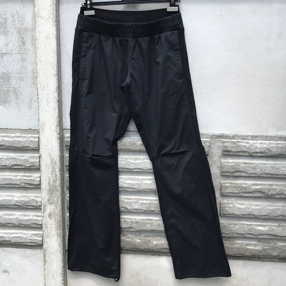 lululemon athletica Pants - Super Rare Lululemon Track/Running Pant